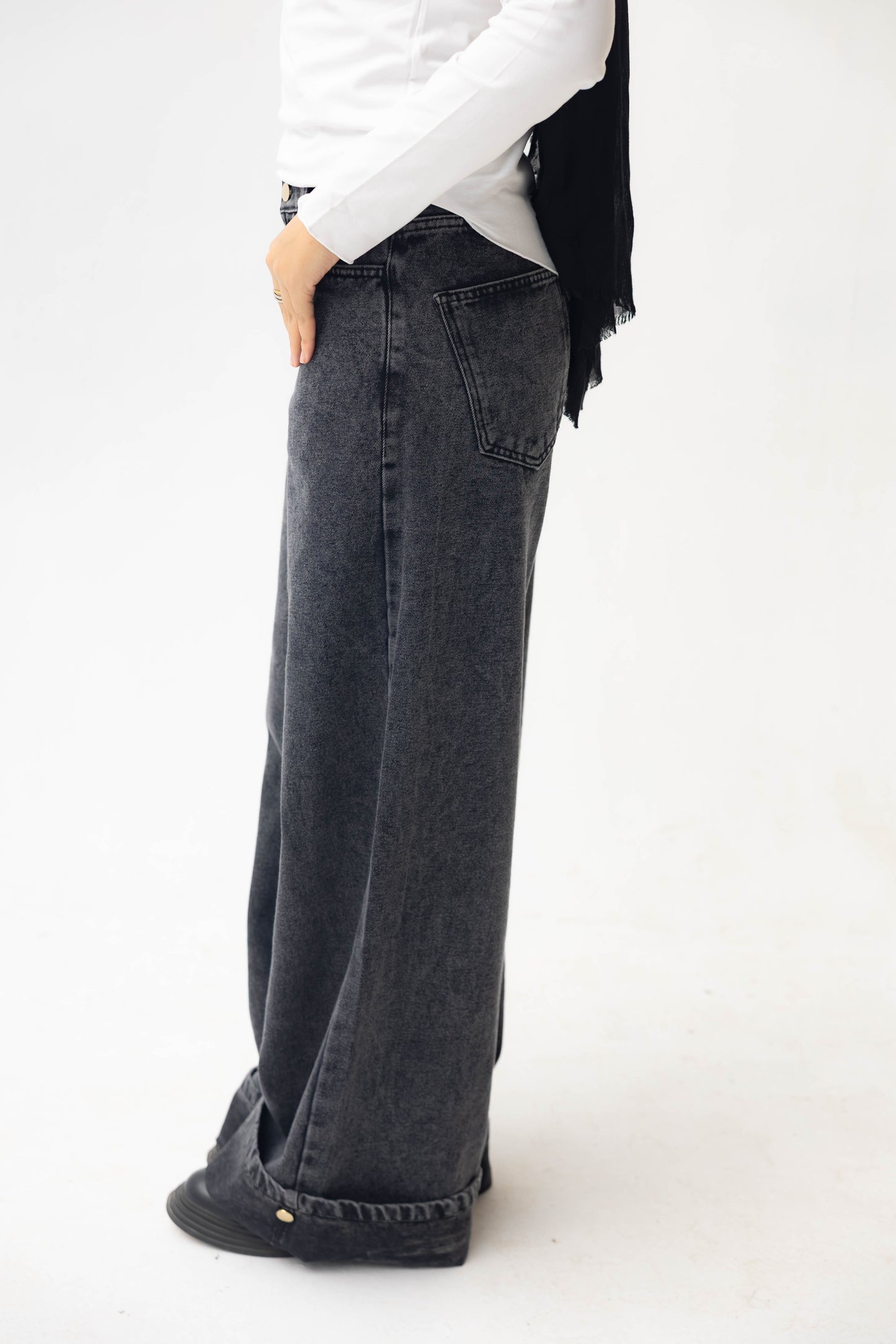 Charcoal Denim Wide-leg jeans