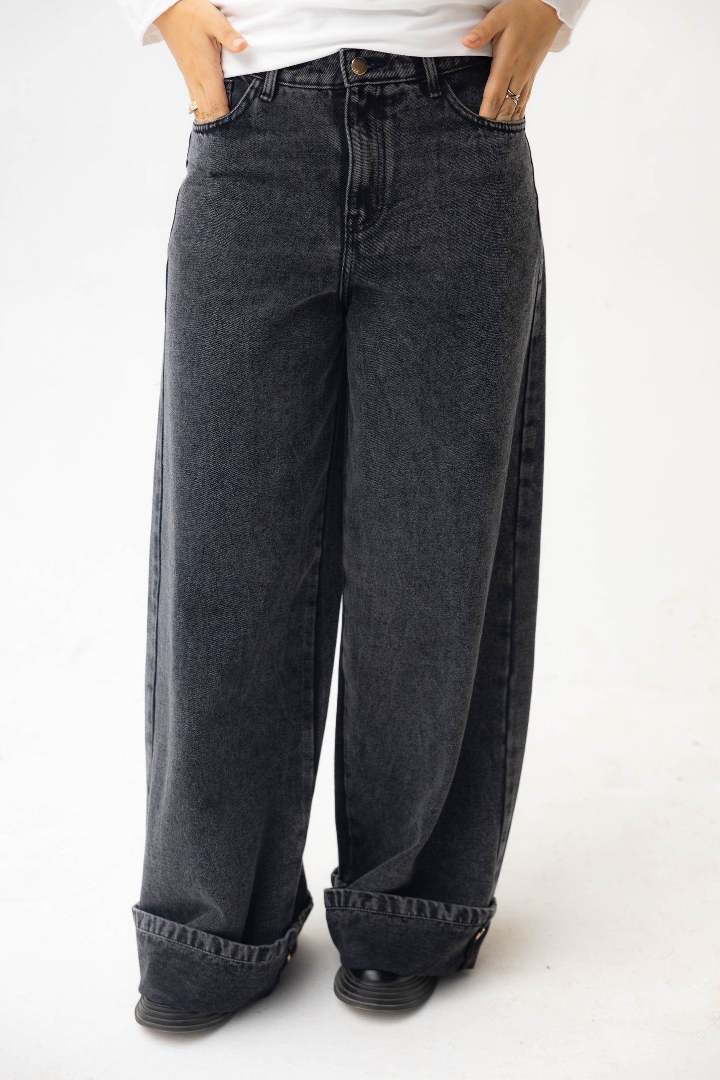 Charcoal Denim Wide-leg jeans